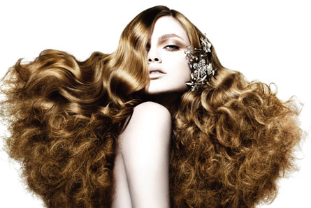 Покраска волос профессиональным красителем «Keen» со скидкой 50%