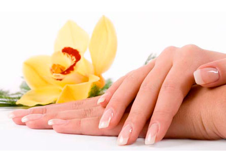 Укрепление ногтей биогелем со скидкой 73% в салоне-парикмахерской «Скарлетт»!