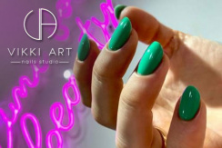 VIKKI ART nails studio: услуги маникюрного зала по специальной цене